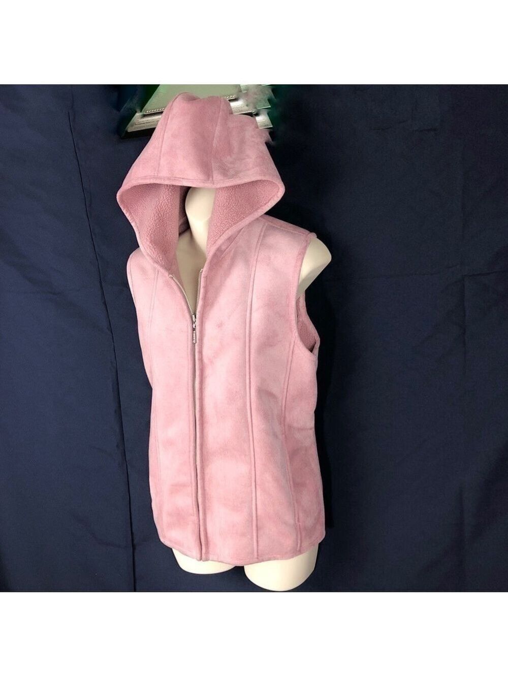 euc-vintage IZOD Suede Faux Fur Lined Hooded Vest